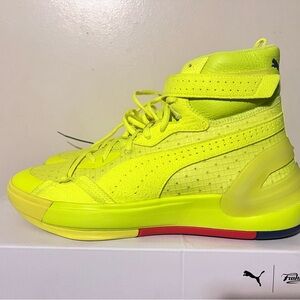 2020 Puma Sky Model Fashion Geek Yellow Skylar Diggins New Size 9 Promo Sample